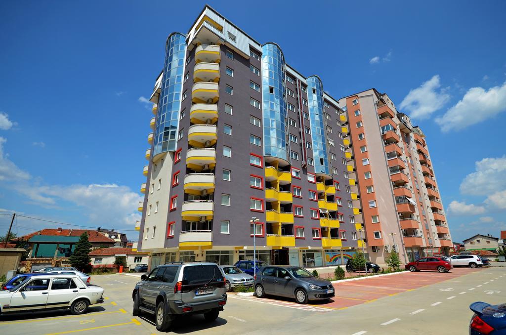 Aries Apartments Bitola Eksteriør billede
